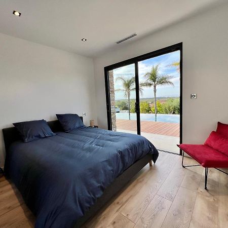 Villa D'Exception Avec Piscine A Debordement - Vue Panoramique Saint-Nazaire  Экстерьер фото