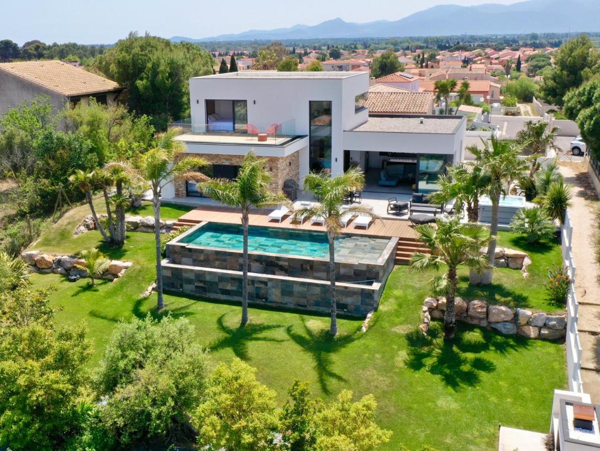 Villa D'Exception Avec Piscine A Debordement - Vue Panoramique Saint-Nazaire  Экстерьер фото